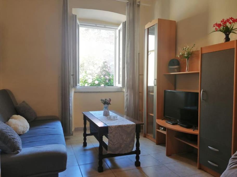 Apartment Micaela Pula Exterior photo